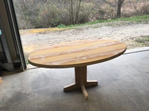 Création de tables en bois massif pour un chalet de Courchevel en Savoie